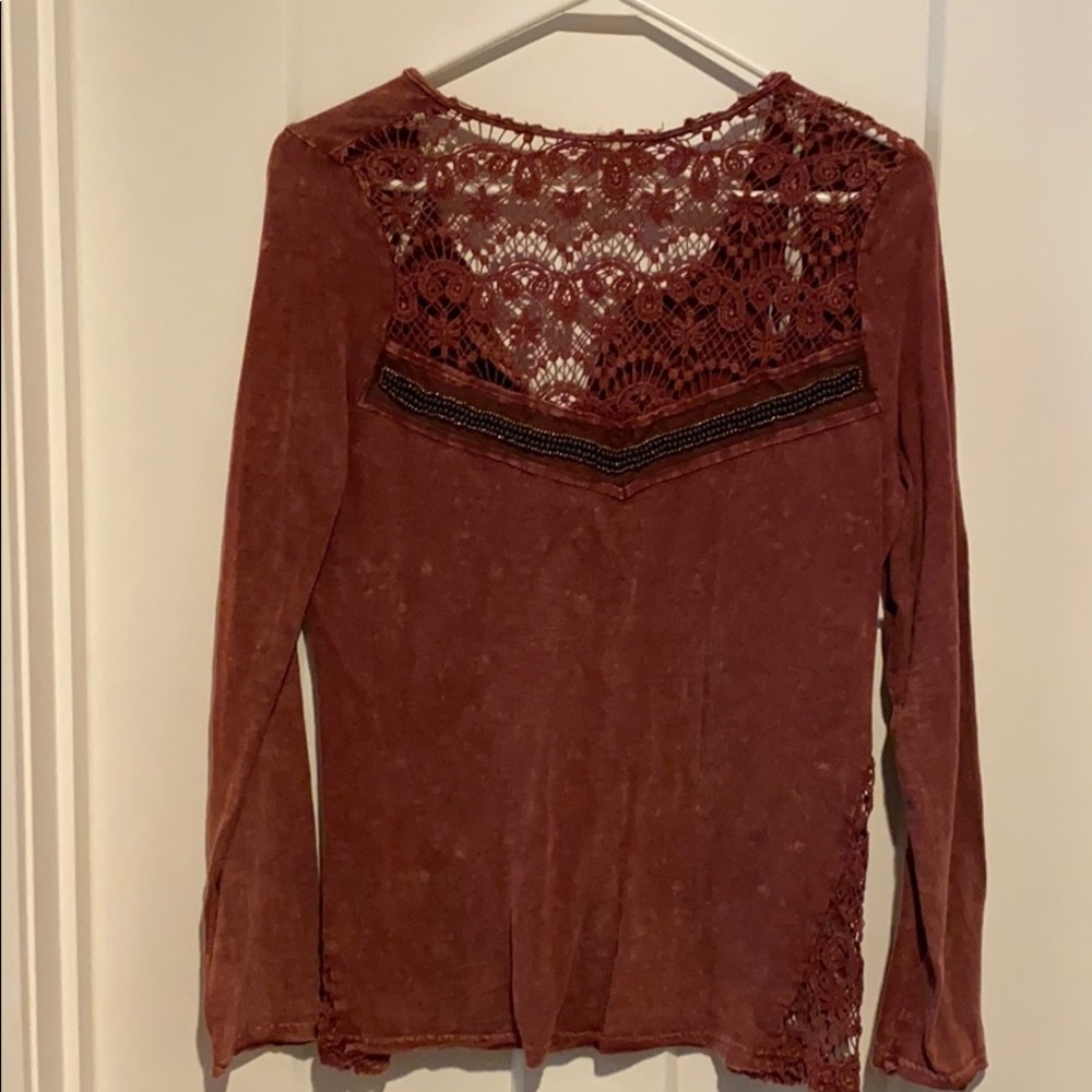 Detailed long sleeve - Picture 3 of 4